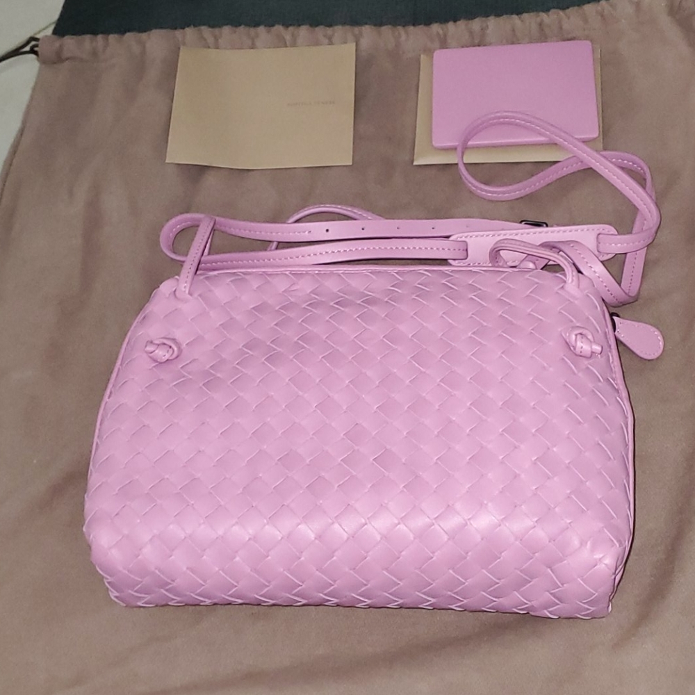 Bottega Veneta Leather Bag - Picture 2 of 7